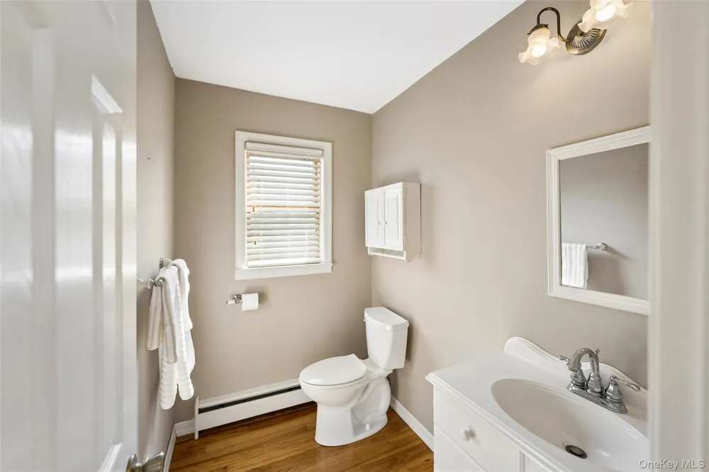 155 2nd Avenue Peconic, NY 11958