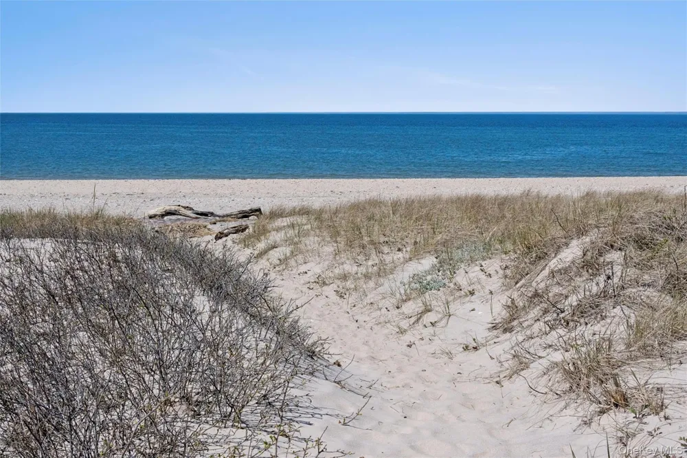 155 2nd Avenue Peconic, NY 11958