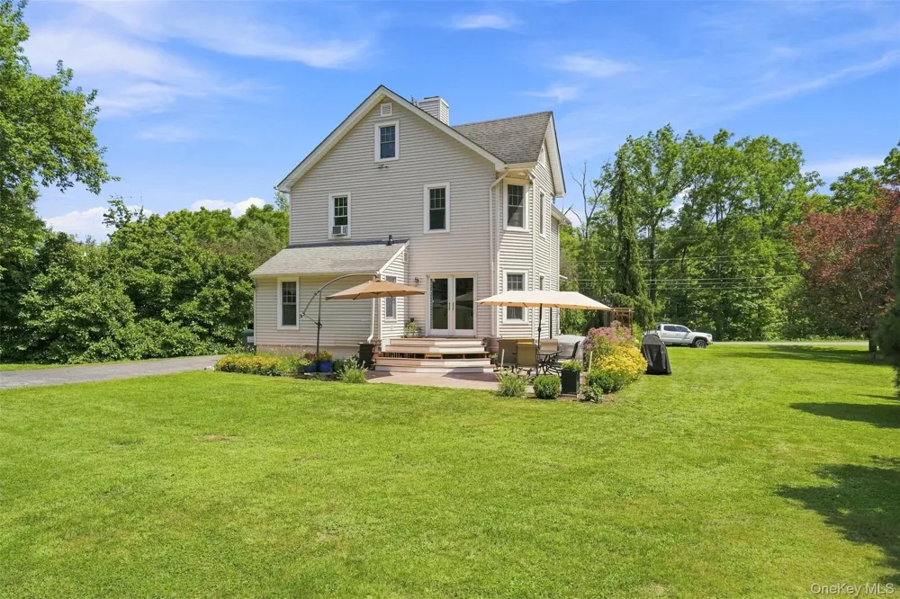 8 Berea Road Walden, NY 12586