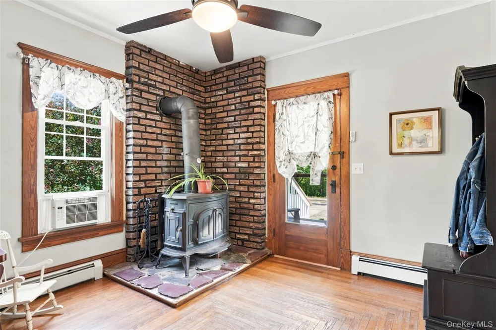 8 Berea Road Walden, NY 12586