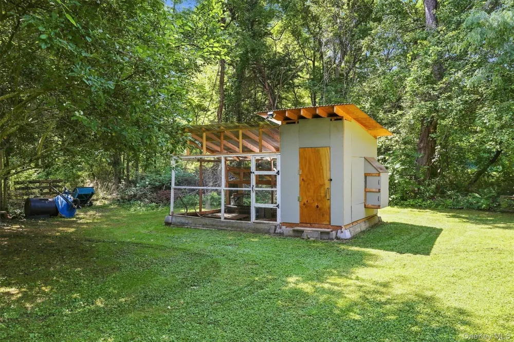 8 Berea Road Walden, NY 12586