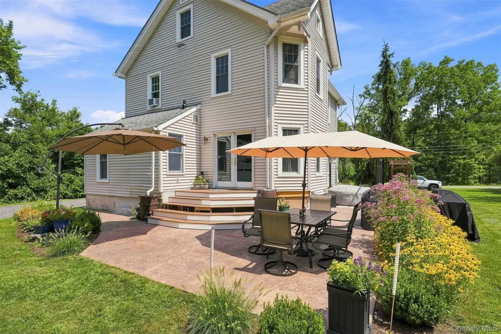 8 Berea Road Walden, NY 12586