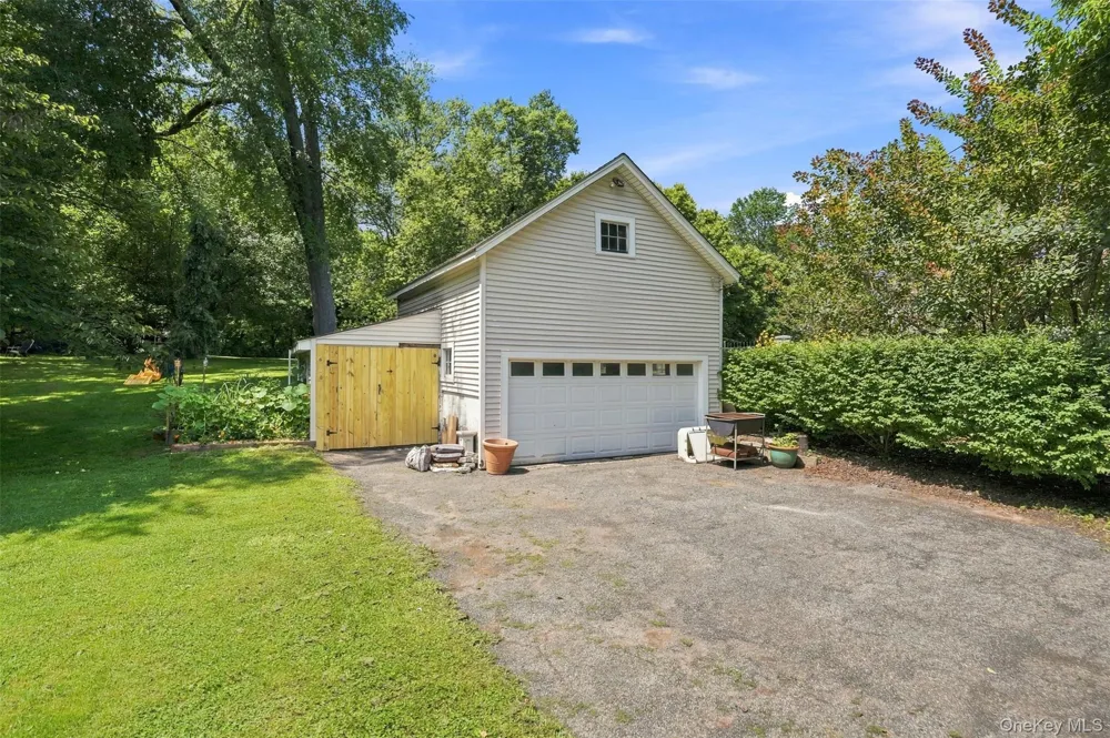 8 Berea Road Walden, NY 12586