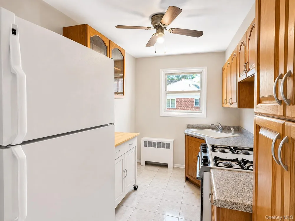 15-98 212 STREET #276 Bayside, NY 11360
