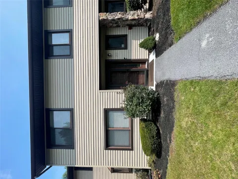 255 Heritage Lane