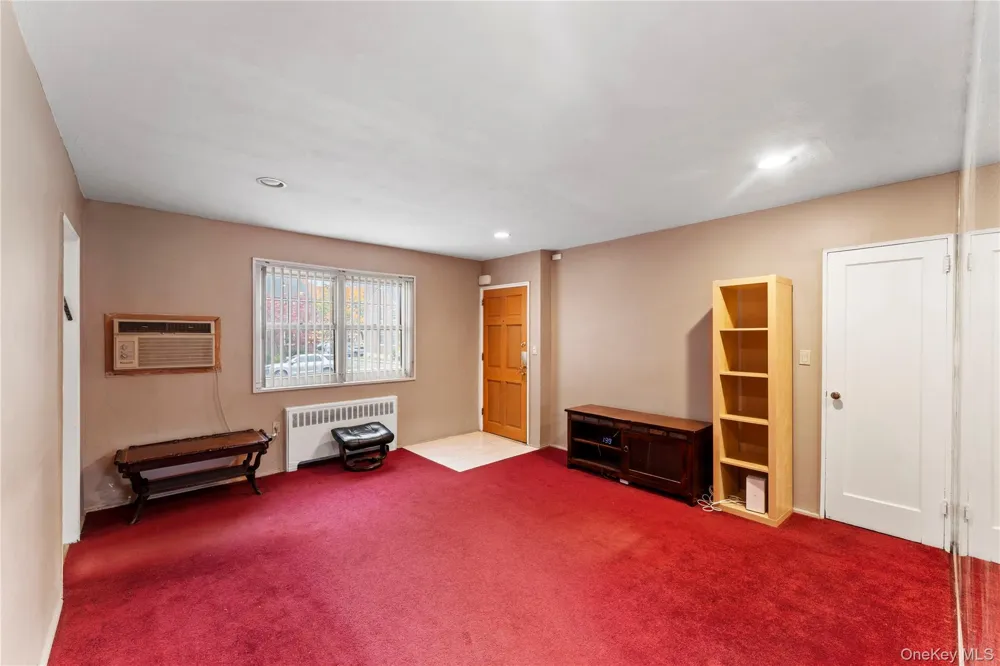 251-29 61st Avenue ##719 Little Neck, NY 11362