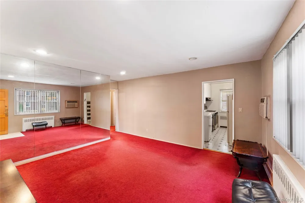 251-29 61st Avenue ##719 Little Neck, NY 11362