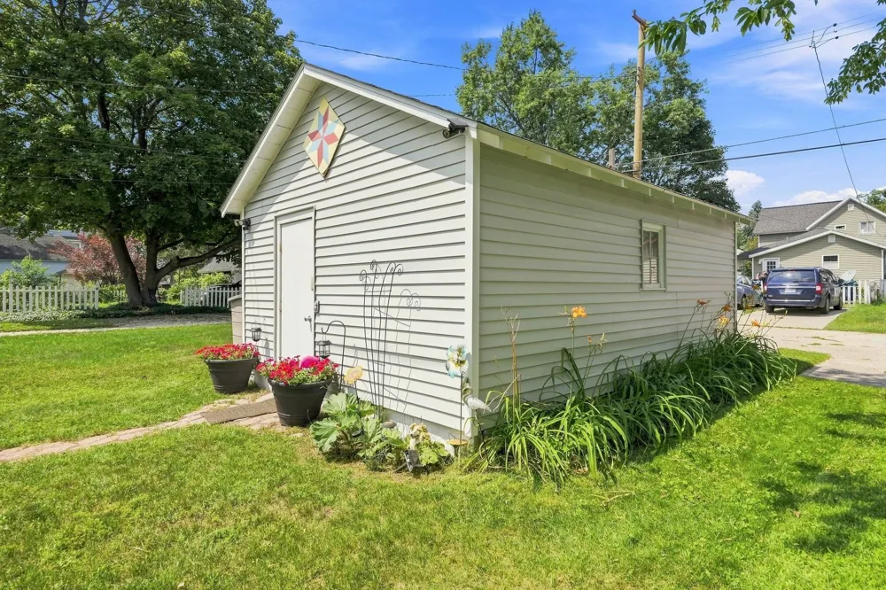 521 E Chapin Street Cadillac City, MI 49601