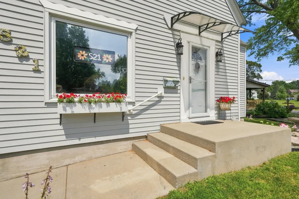 521 E Chapin Street Cadillac City, MI 49601
