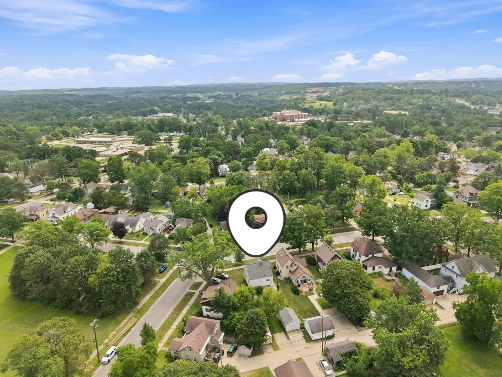 521 E Chapin Street Cadillac City, MI 49601