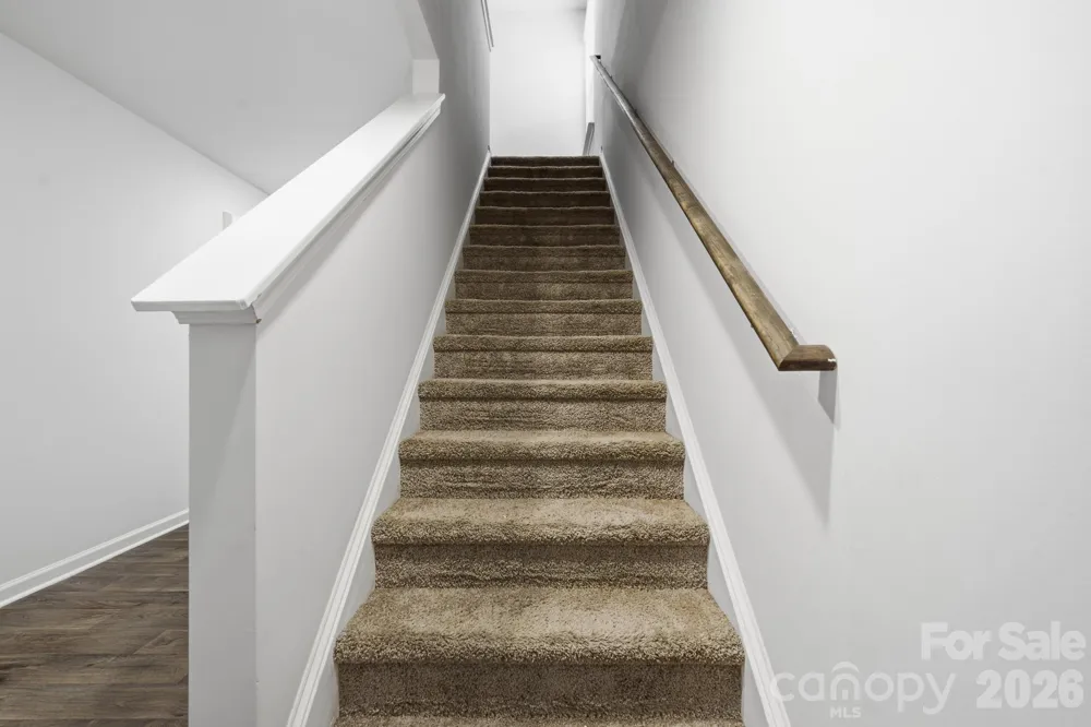 3168 Green Apple Drive Dallas, NC 28034
