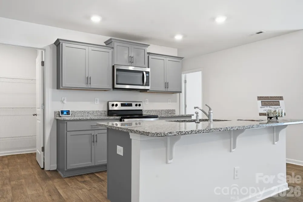 3168 Green Apple Drive Dallas, NC 28034