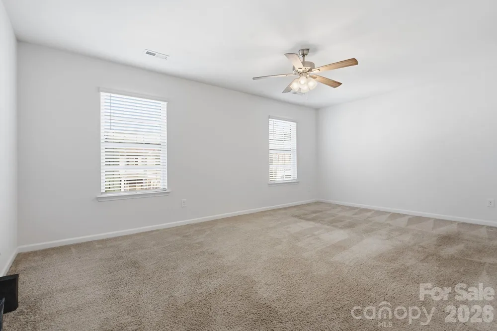 3168 Green Apple Drive Dallas, NC 28034