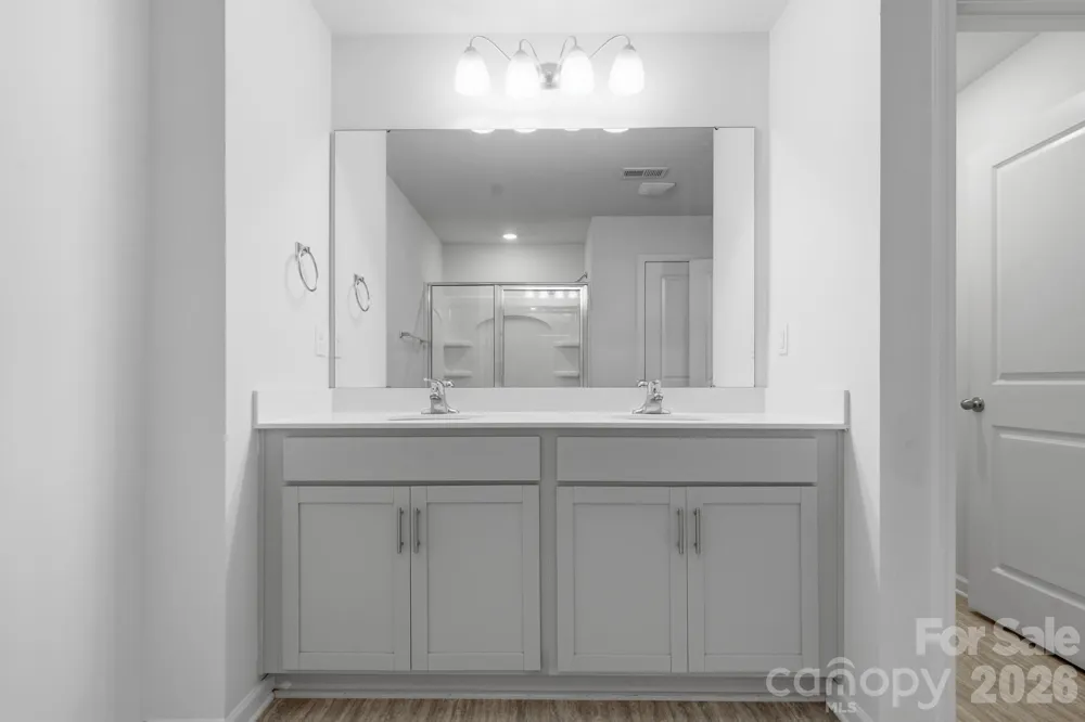 3168 Green Apple Drive Dallas, NC 28034