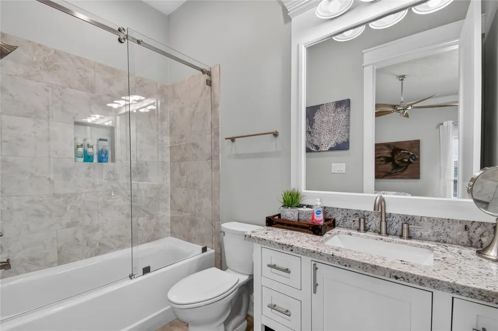 937 S Cove Crystal Beach, TX 77650