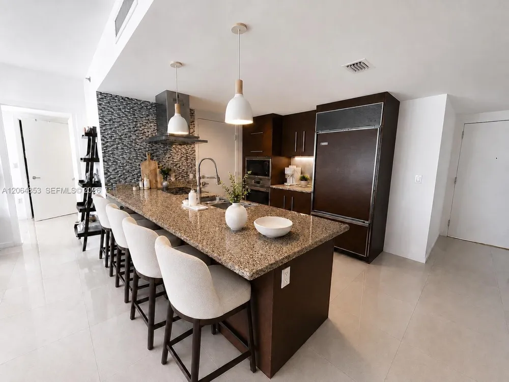 495 Brickell Ave #411 Miami, FL 33131