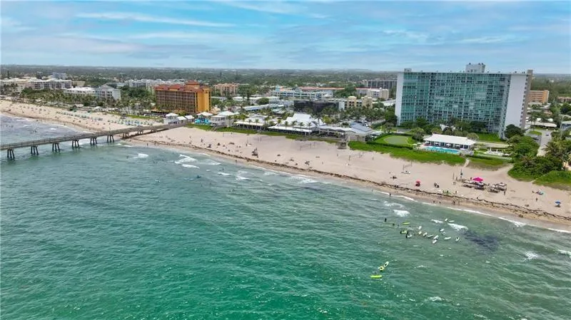 333 NE 21ST AVENUE #814 Deerfield Beach, FL 33441