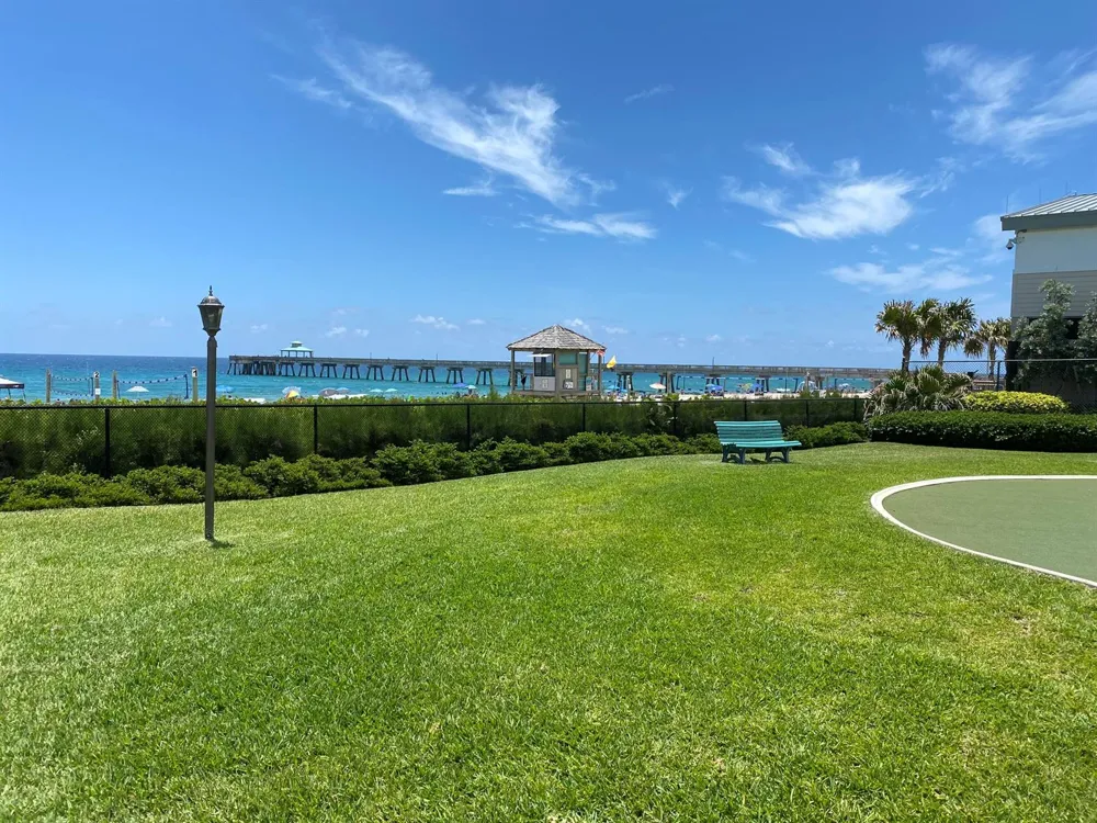 333 NE 21ST AVENUE #814 Deerfield Beach, FL 33441