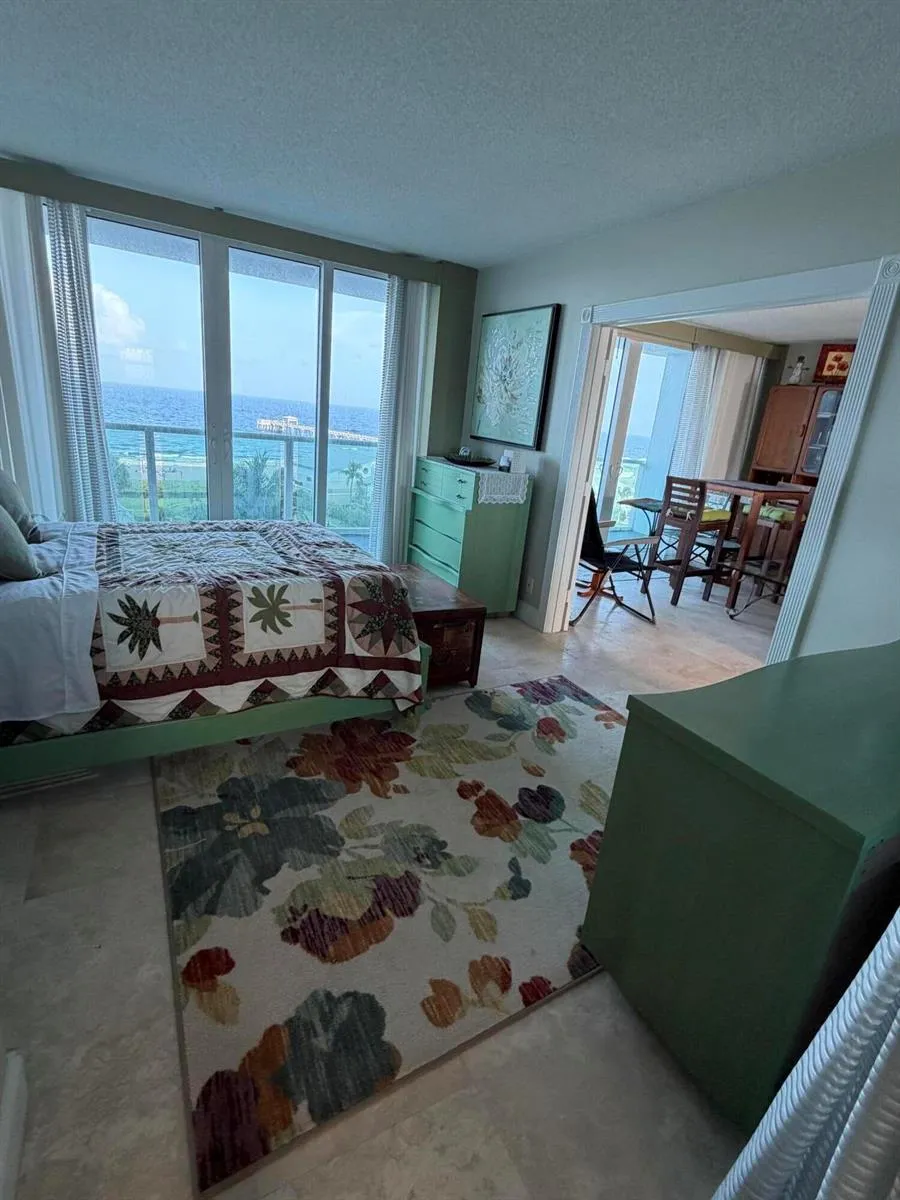 333 NE 21ST AVENUE #814 Deerfield Beach, FL 33441
