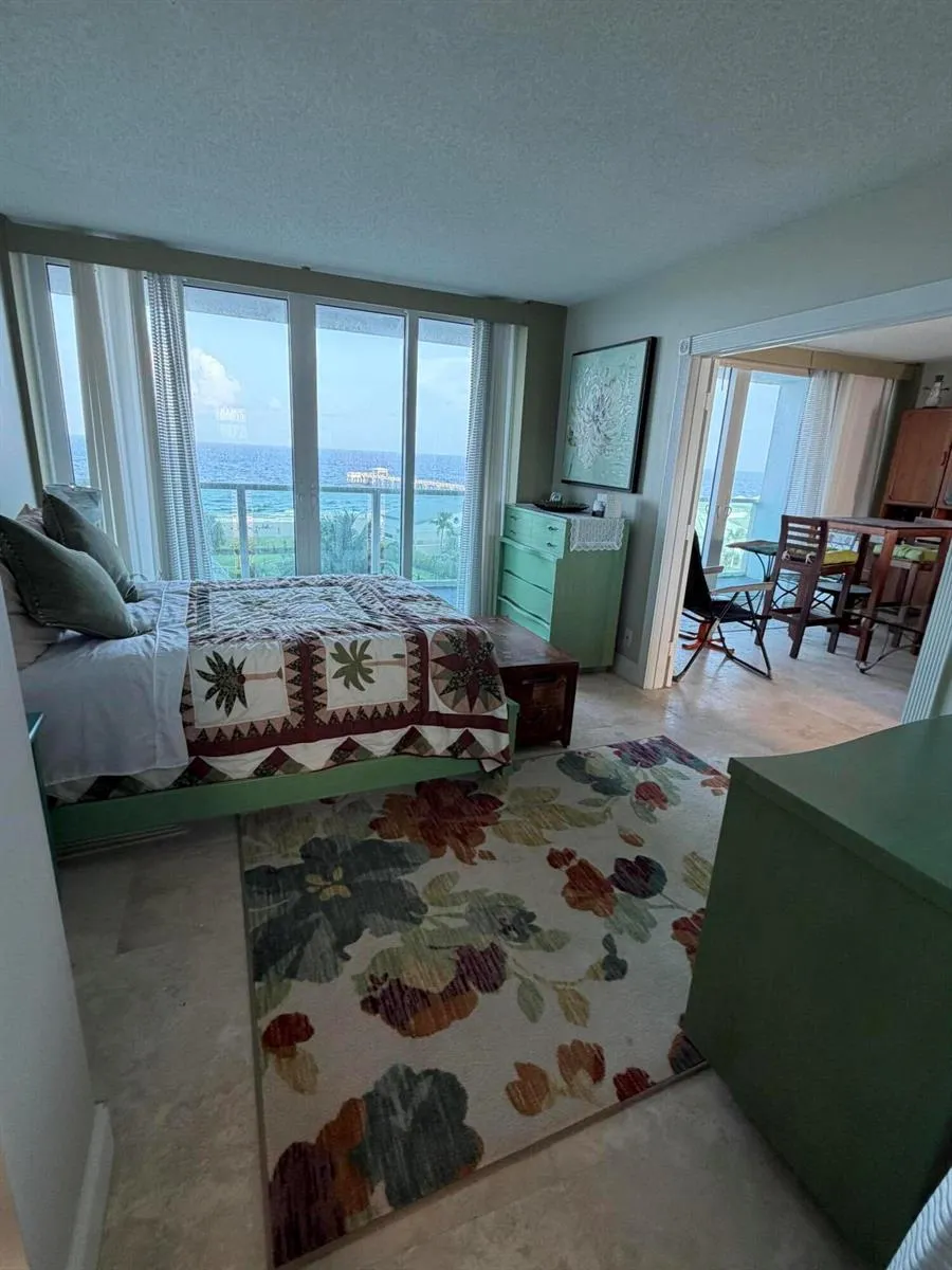 333 NE 21ST AVENUE #814 Deerfield Beach, FL 33441