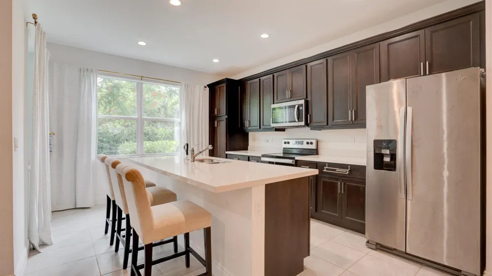 576 PARSONS WAY Deerfield Beach, FL 33442