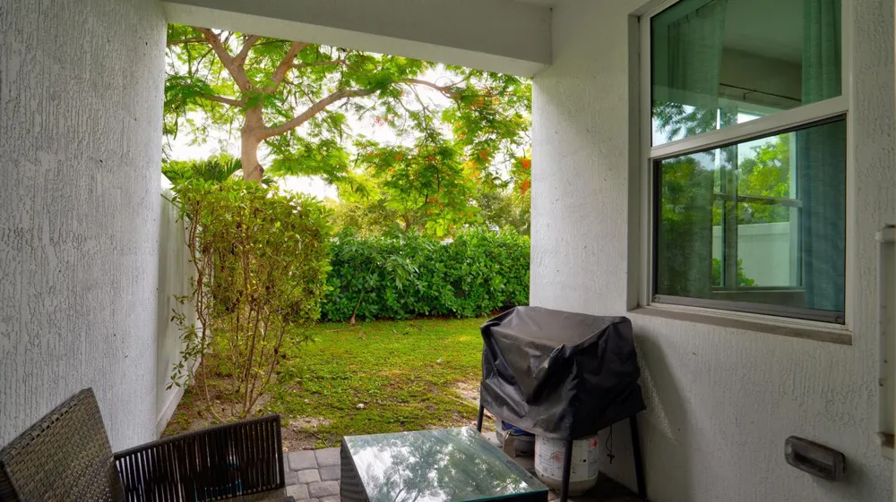 576 PARSONS WAY Deerfield Beach, FL 33442