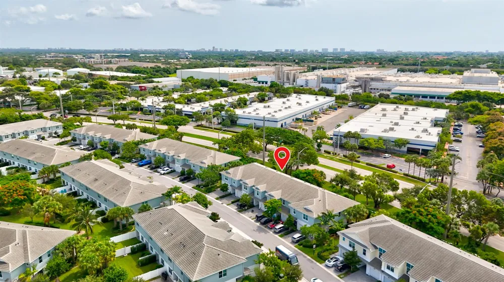 576 PARSONS WAY Deerfield Beach, FL 33442