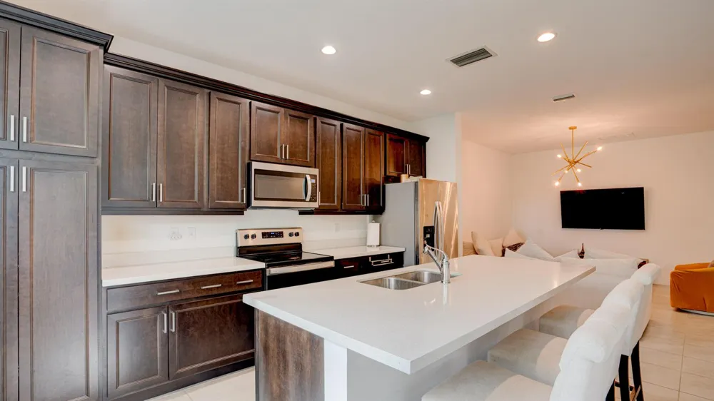 576 PARSONS WAY Deerfield Beach, FL 33442