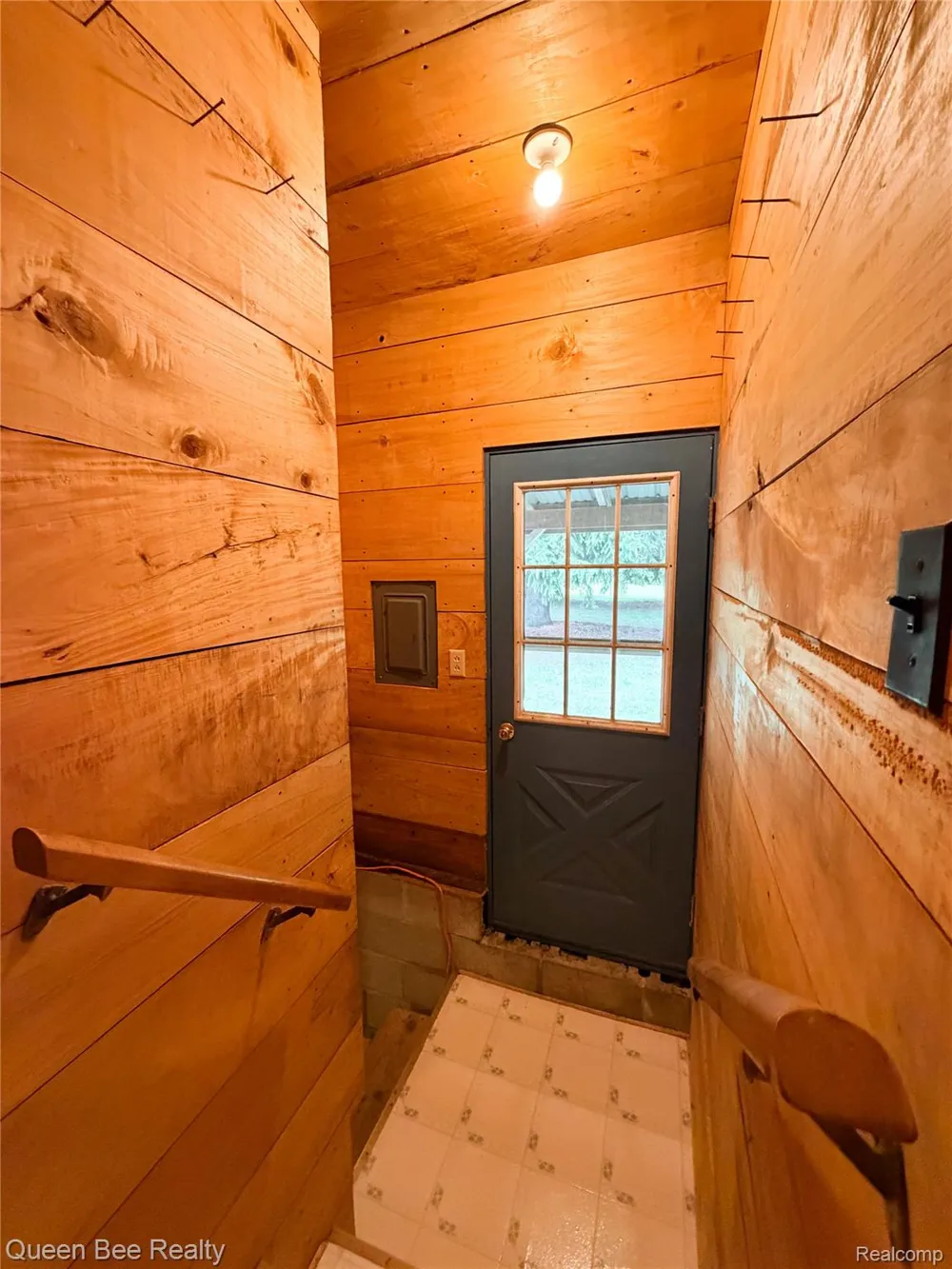 9012 Lincoln Road Sand Beach Township, MI 48441