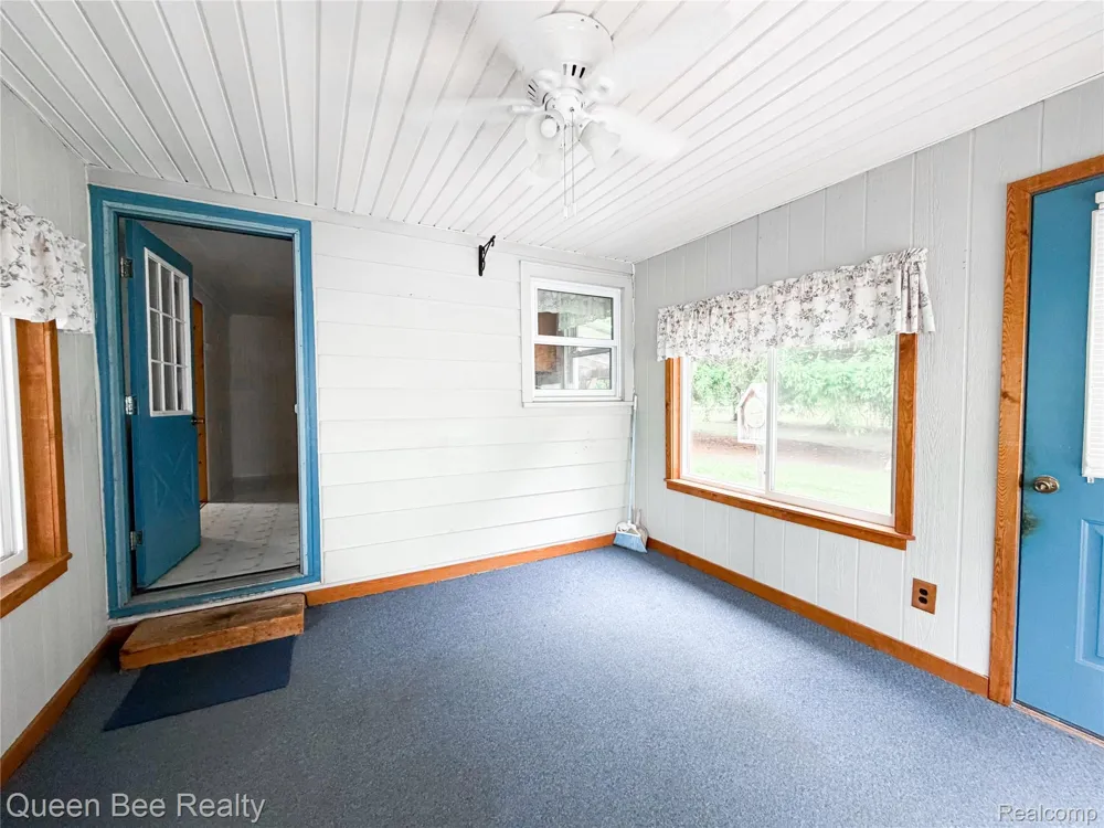 9012 Lincoln Road Sand Beach Township, MI 48441