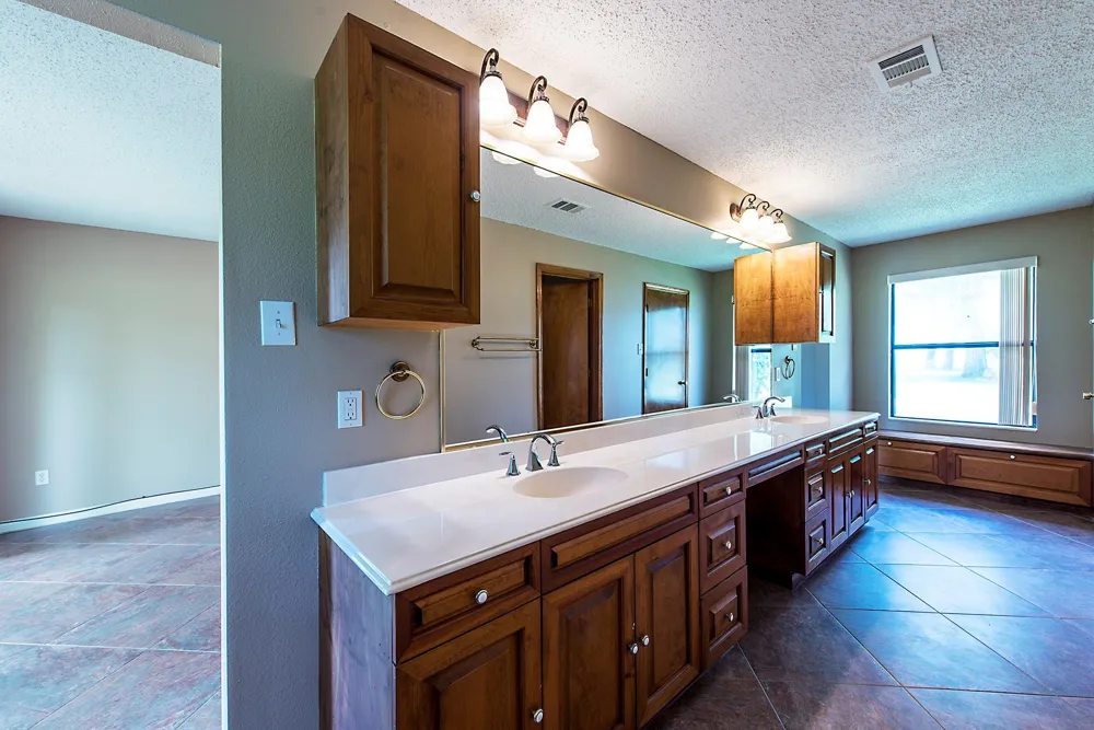 29363 Riley Road Waller, TX 77484