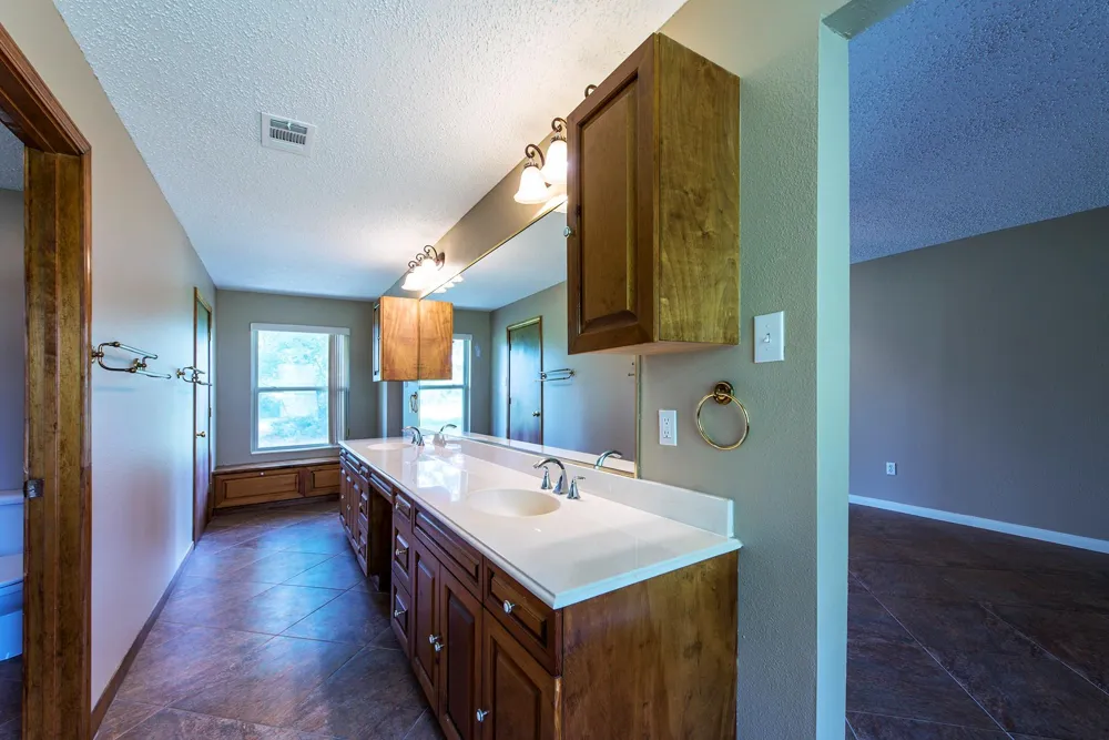 29363 Riley Road Waller, TX 77484