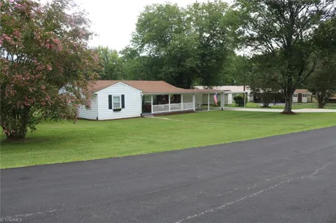106 Mohawk Drive