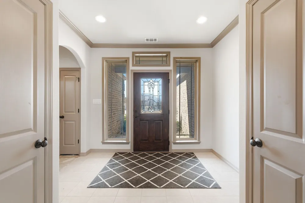 4916 Lakepark Drive Sanger, TX 76266