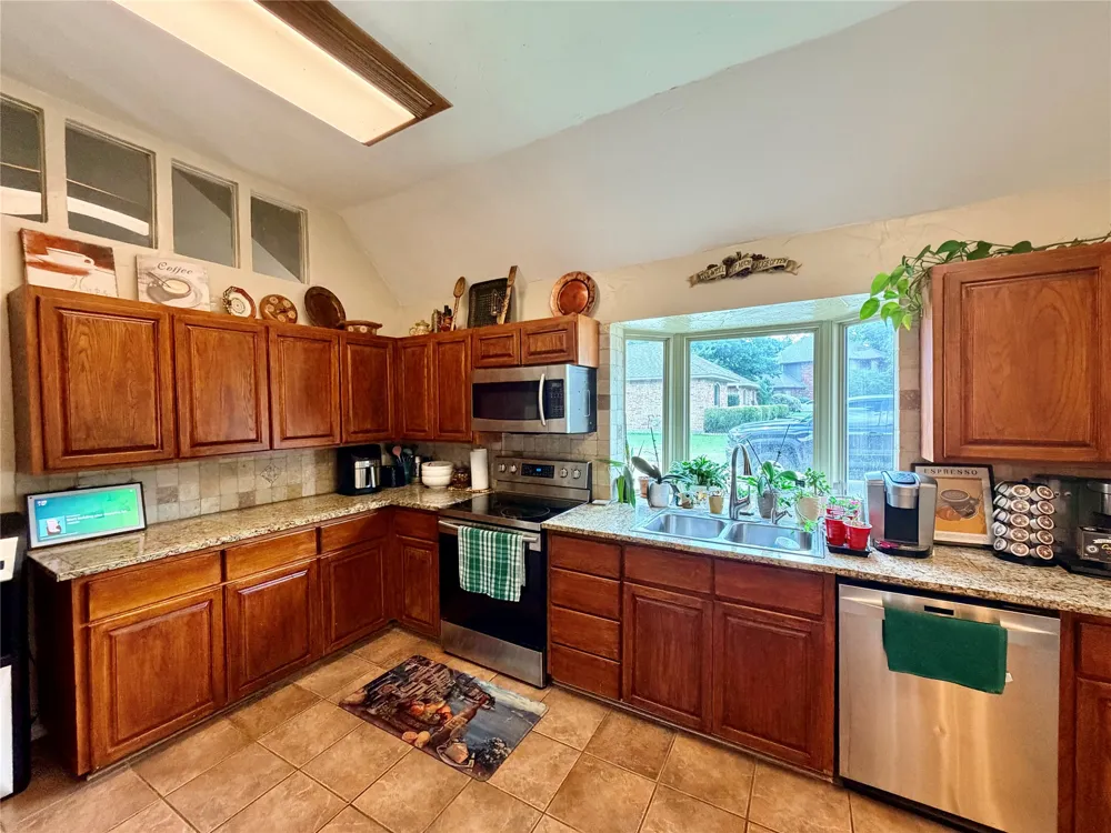 110 Monday Haus Lane Highland Village, TX 75077
