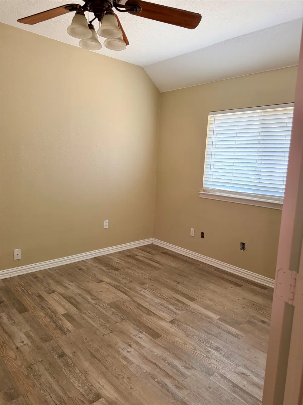 110 Monday Haus Lane Highland Village, TX 75077