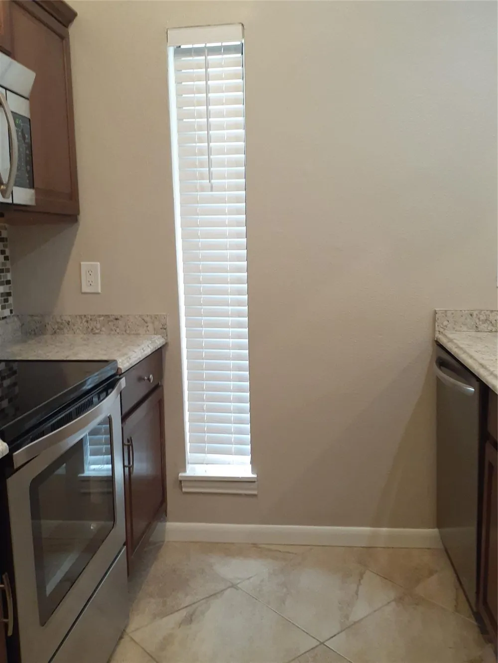 3500 Tangle Brush Drive #24 The Woodlands, TX 77381