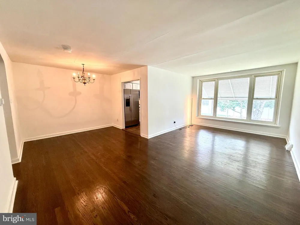 1121 RIPLEY STREET Philadelphia, PA 19111