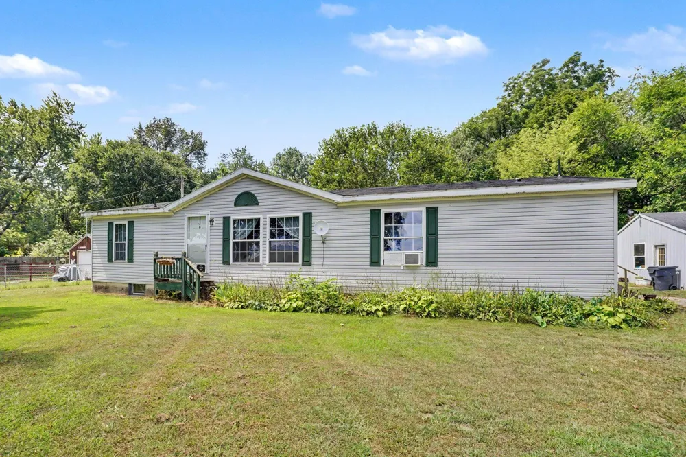 14420 Portage Road Vicksburg, MI 49097