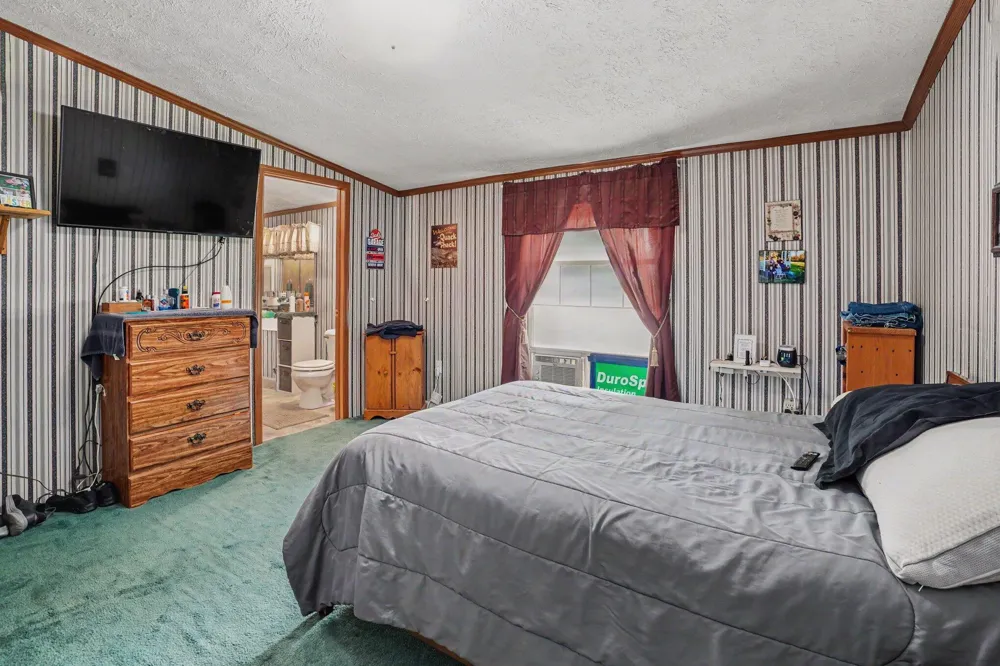 14420 Portage Road Vicksburg, MI 49097