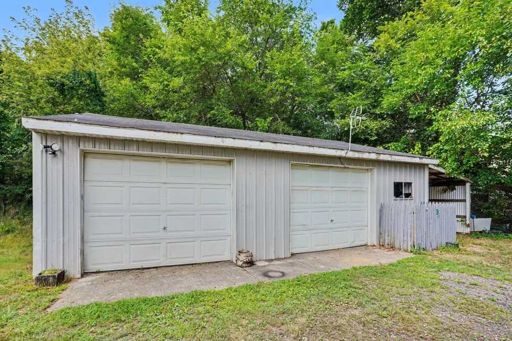 14420 Portage Road Vicksburg, MI 49097
