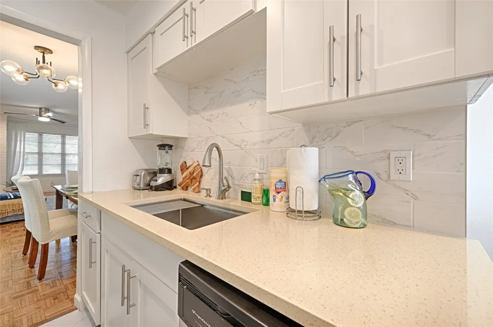 13852 Brookgreen Drive Dallas, TX 75240