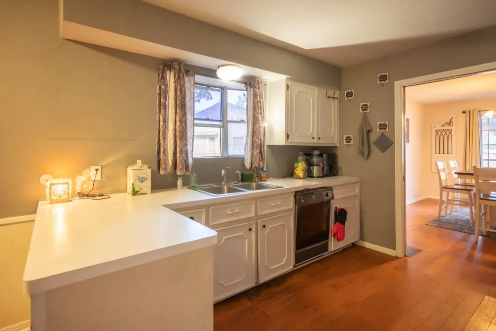 1856 Acacia Circle Freeport, TX 77541