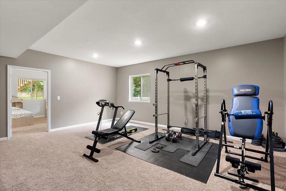 9354 Stratford Woods Trail Kalamazoo, MI 49009