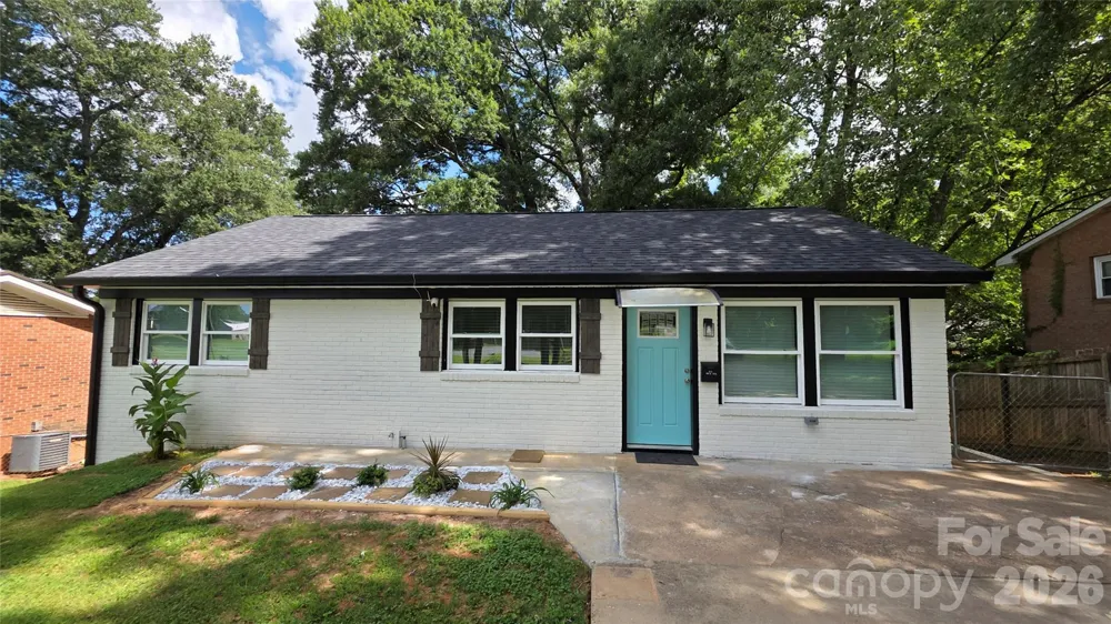 513 E Ohio Avenue Bessemer City, NC 28016