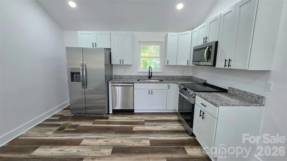 513 E Ohio Avenue Bessemer City, NC 28016