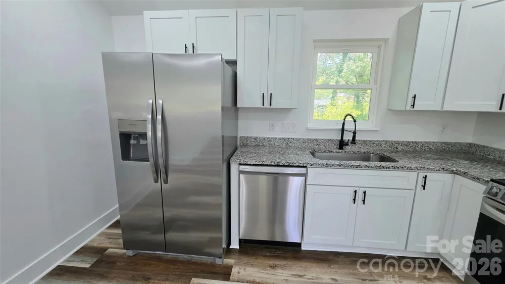 513 E Ohio Avenue Bessemer City, NC 28016