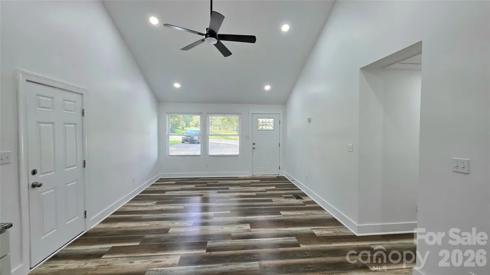 513 E Ohio Avenue Bessemer City, NC 28016