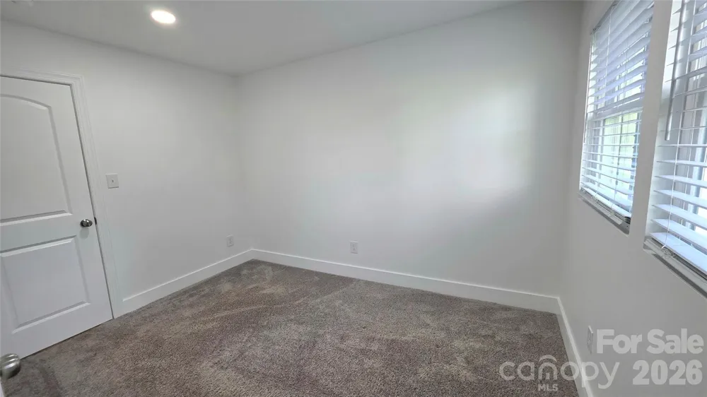 513 E Ohio Avenue Bessemer City, NC 28016