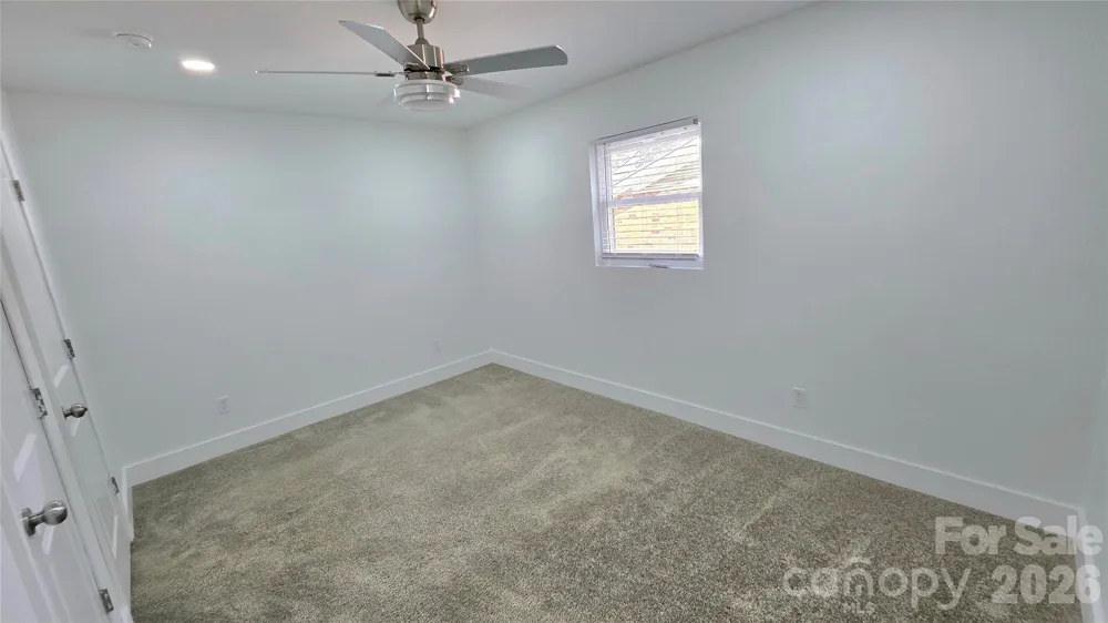 513 E Ohio Avenue Bessemer City, NC 28016